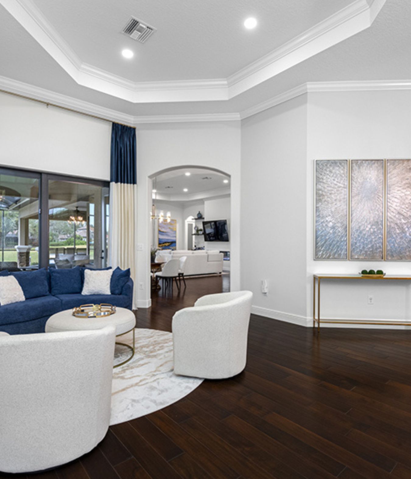 Home Decorator in Tarpon Springs